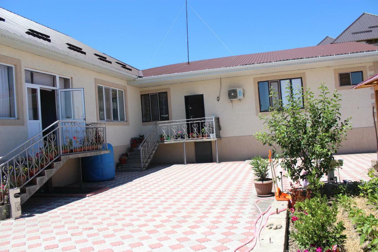 Guest House Etnodom Jalal-Abad Zewnętrze zdjęcie