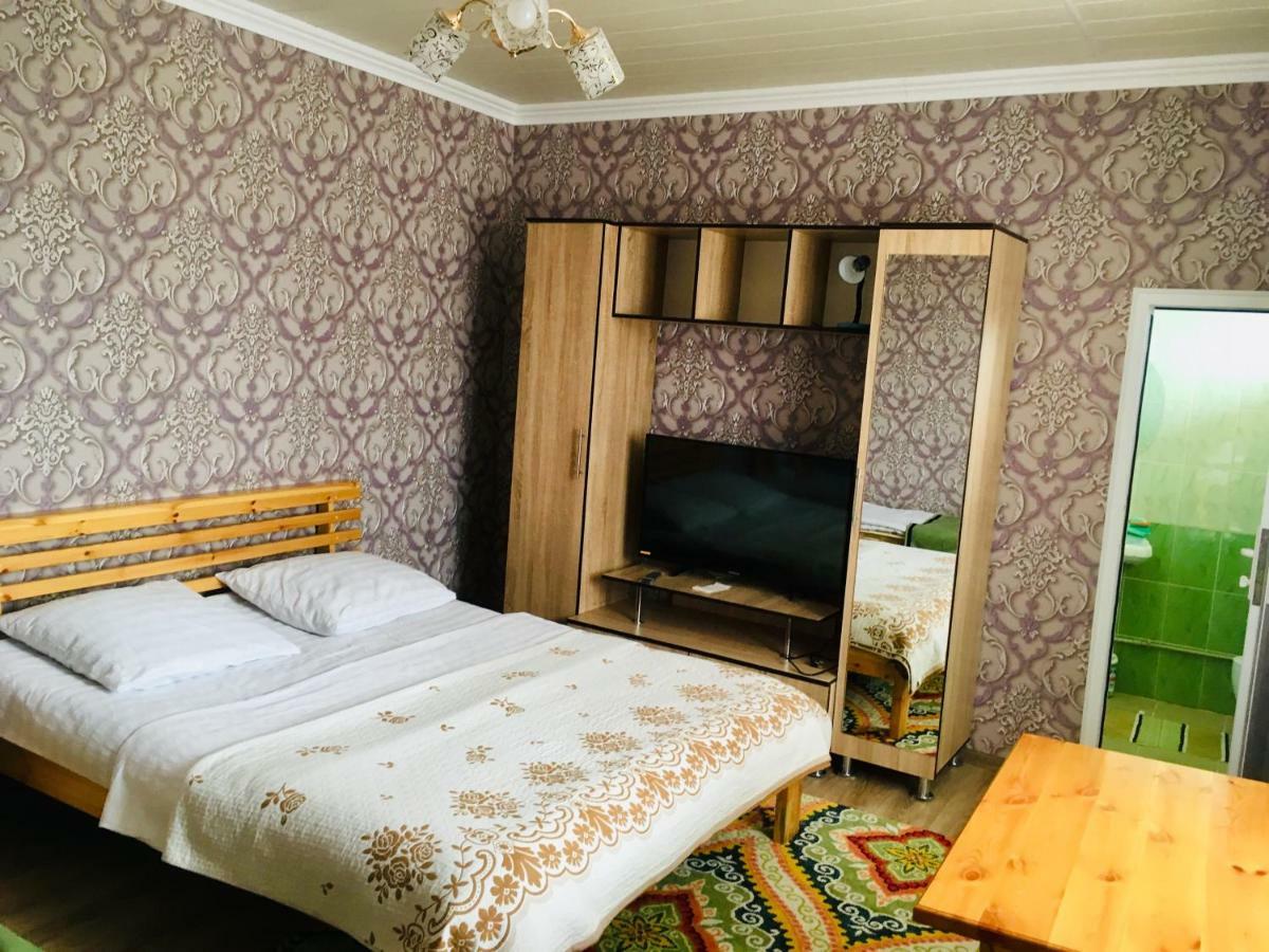 Guest House Etnodom Jalal-Abad Zewnętrze zdjęcie